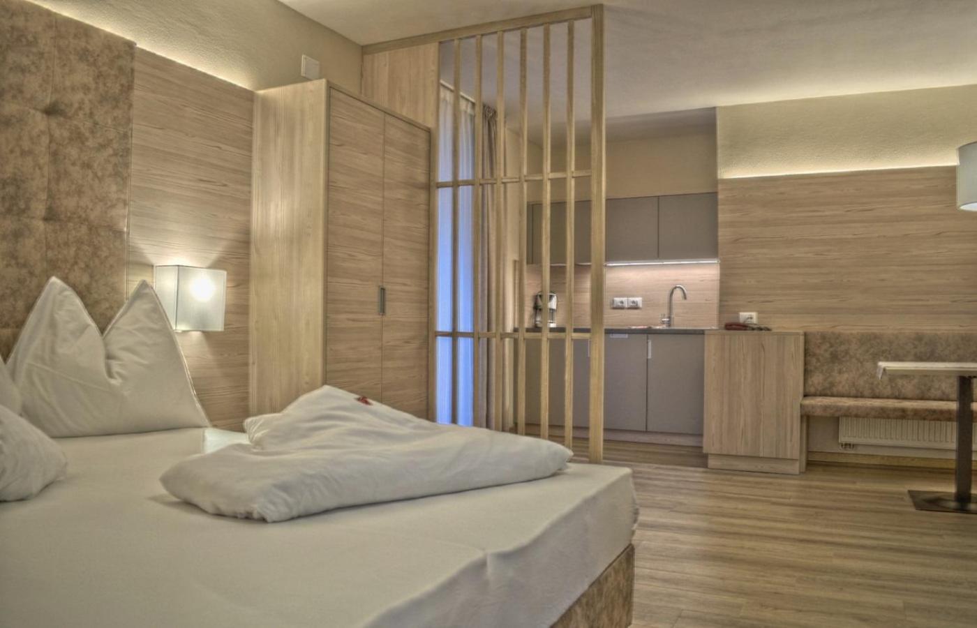 B&B Boutique Hotel Burgund Parcines Eksteriør billede